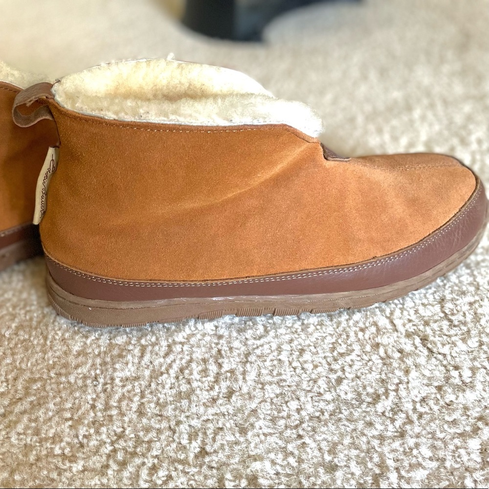 Mens Eddie Bauer Shearling Boot Slipper. Size 10 Mens. Gem